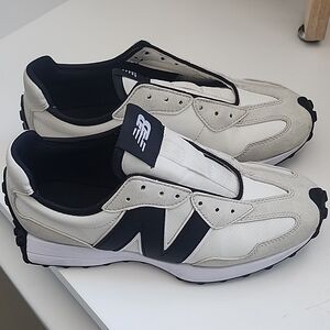 New Balance Black and Cream Sneakers with Classic Design